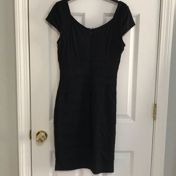 White House Black Market dress - Picture 2 of 4